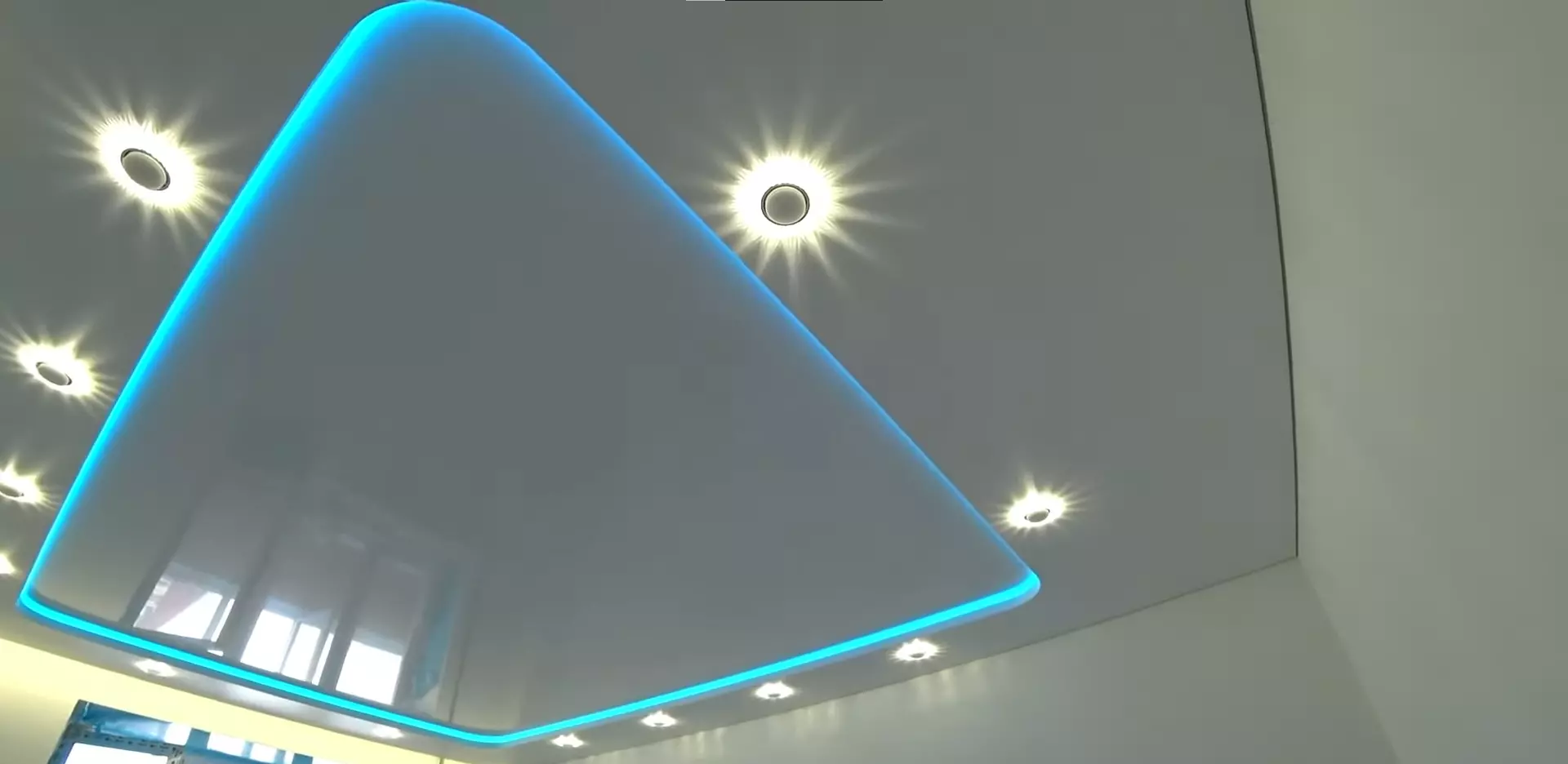 Нефтеюганск, 8-й микрорайон, 1, фото 2